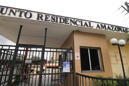 Apartamento à venda com 60m², 2 quartos e 1 vagaFachada e portaria