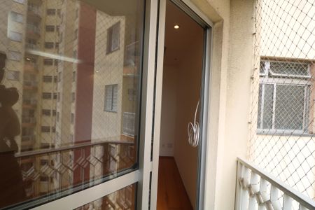 Varanda da Sala de apartamento à venda com 2 quartos, 60m² em Sítio Pinheirinho, São Paulo