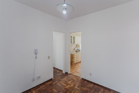 Apartamento para alugar com 130m², 2 quartos e 1 vagaCopa