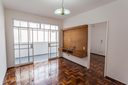 Sala de apartamento para alugar com 2 quartos, 130m² em Santa Tereza, Belo Horizonte