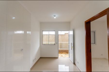 Sala de apartamento para alugar com 2 quartos, 60m² em Jardim Mangalot, São Paulo