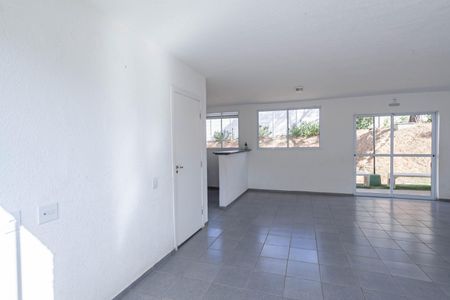 Apartamento à venda com 43m², 2 quartos e 1 vagaÁrea comum - Salão de festas