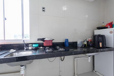 Apartamento à venda com 43m², 2 quartos e 1 vagaCozinha e Área de Serviço