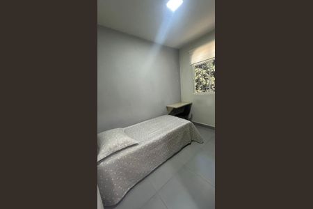Quarto de apartamento para alugar com 3 quartos, 66m² em Copacabana, Uberlândia