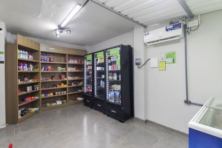 Apartamento para alugar com 48m², 2 quartos e sem vaga Apartamento para alugar com 48m², 2 quartos e sem vagaMercadinho