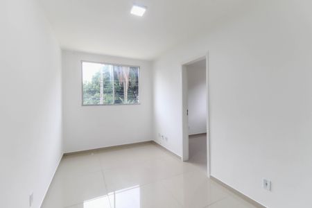 Apartamento para alugar com 48m², 2 quartos e sem vaga Apartamento para alugar com 48m², 2 quartos e sem vagaSala