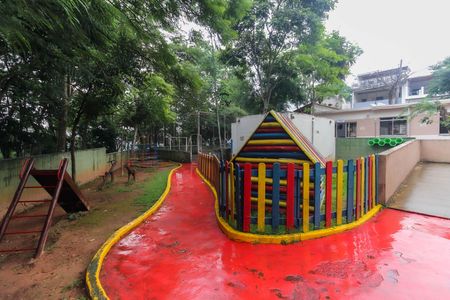 Apartamento para alugar com 48m², 2 quartos e sem vaga Apartamento para alugar com 48m², 2 quartos e sem vagaPlayground