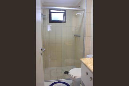 Apartamento à venda com 78m², 2 quartos e 2 vagasBanheiro social 