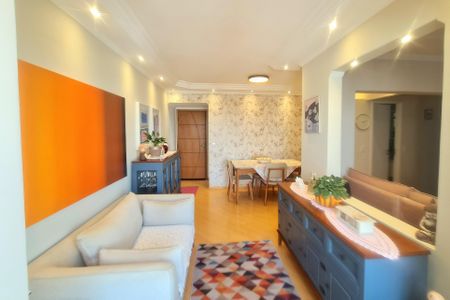 Apartamento à venda com 78m², 2 quartos e 2 vagasSala 