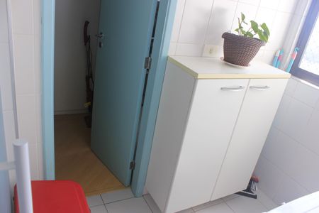 Apartamento à venda com 78m², 2 quartos e 2 vagasLavanderia 