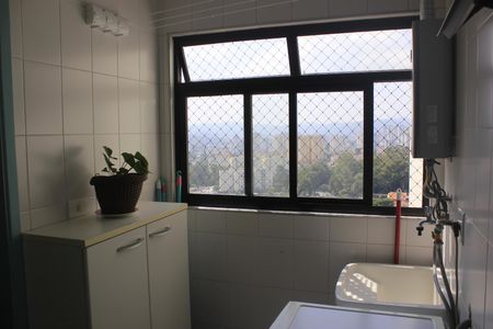 Apartamento à venda com 78m², 2 quartos e 2 vagasLavanderia 