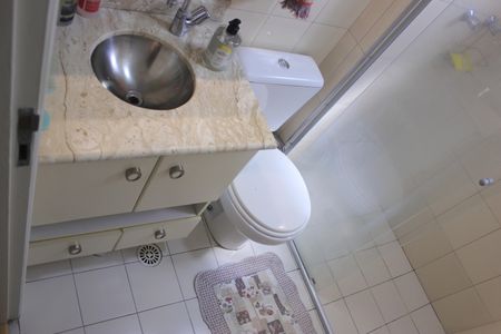 Apartamento à venda com 78m², 2 quartos e 2 vagasBanheiro da Suíte 