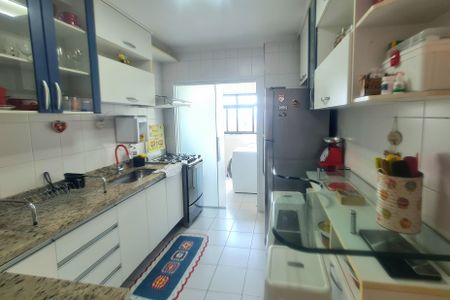 Apartamento à venda com 78m², 2 quartos e 2 vagasCozinha 