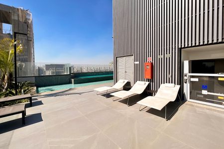 Apartamento para alugar com 30m², 1 quarto e sem vagaPiscina