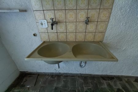 Casa à venda com 280m², 3 quartos e 4 vagas Casa à venda com 280m², 3 quartos e 4 vagasÁrea de Serviço