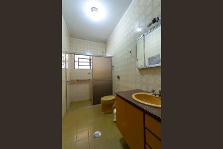 Casa à venda com 280m², 3 quartos e 4 vagas Casa à venda com 280m², 3 quartos e 4 vagasBanheiro Social