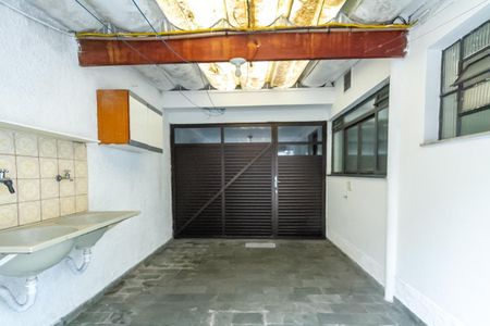Casa à venda com 280m², 3 quartos e 4 vagas Casa à venda com 280m², 3 quartos e 4 vagasÁrea comum