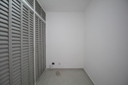 Quarto 2 de apartamento para alugar com 1 quarto, 86m² em Real Parque, São Paulo