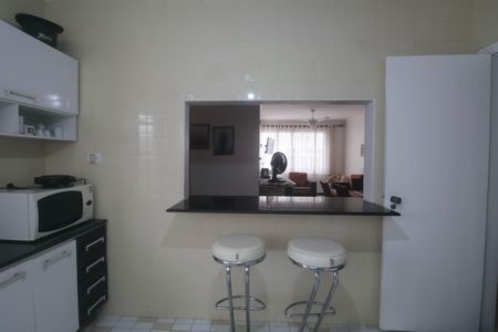 Apartamento para alugar com 137m², 3 quartos e 2 vagasCozinha