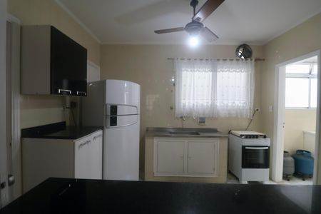 Apartamento para alugar com 137m², 3 quartos e 2 vagasCozinha