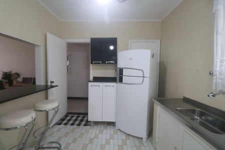 Apartamento para alugar com 137m², 3 quartos e 2 vagasCozinha