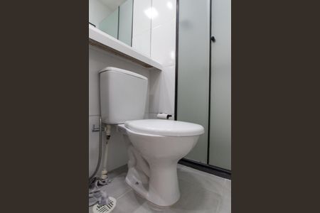 Apartamento para alugar com 34m², 2 quartos e sem vaga Apartamento para alugar com 34m², 2 quartos e sem vagaBanheiro