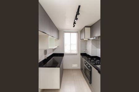 Apartamento para alugar com 34m², 2 quartos e sem vaga Apartamento para alugar com 34m², 2 quartos e sem vagaCozinha e Área de Serviço