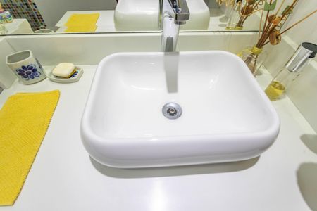 Apartamento à venda com 114m², 3 quartos e 1 vagaBanheiro da suíte 2 