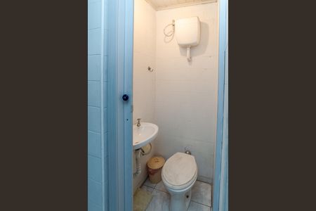 Casa à venda com 180m², 3 quartos e 4 vagas Casa à venda com 180m², 3 quartos e 4 vagasCasa 2 - Salão