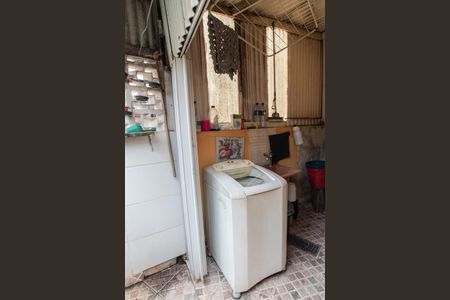 Casa à venda com 180m², 3 quartos e 4 vagas Casa à venda com 180m², 3 quartos e 4 vagasCasa 2 - Área de Serviço