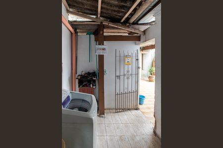 Casa à venda com 180m², 3 quartos e 4 vagas Casa à venda com 180m², 3 quartos e 4 vagasÁrea de Serviço