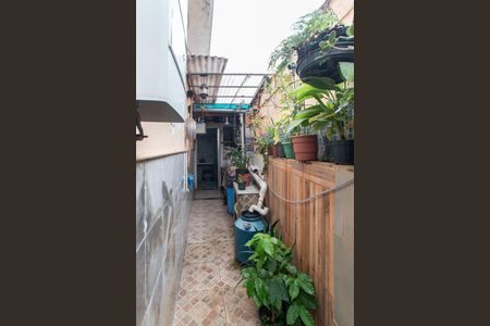 Casa à venda com 180m², 3 quartos e 4 vagas Casa à venda com 180m², 3 quartos e 4 vagasCasa 2 - Área de Serviço