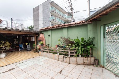Casa à venda com 180m², 3 quartos e 4 vagas Casa à venda com 180m², 3 quartos e 4 vagasGaragem