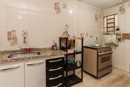 Casa à venda com 180m², 3 quartos e 4 vagas Casa à venda com 180m², 3 quartos e 4 vagasCozinha