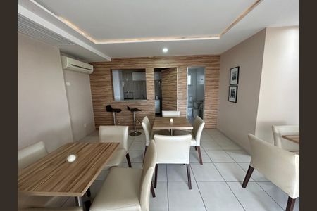 Apartamento para alugar com 160m², 4 quartos e 2 vagasÁrea comum - Salão de festas