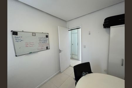 Apartamento para alugar com 160m², 4 quartos e 2 vagasQuarto 2