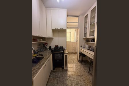 Cozinha de apartamento à venda com 3 quartos, 70m² em Carlos Prates, Belo Horizonte
