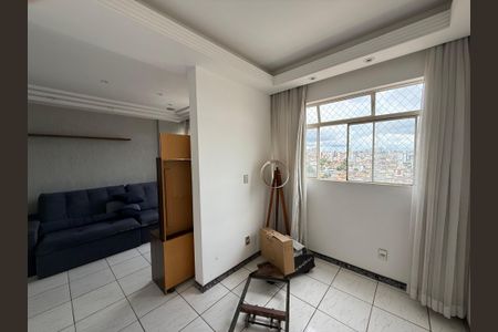 Sala de apartamento à venda com 3 quartos, 70m² em Carlos Prates, Belo Horizonte