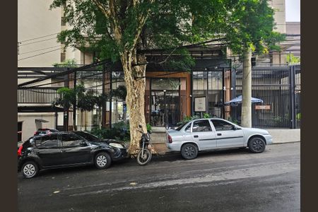 Apartamento para alugar com 62m², 2 quartos e 1 vagaFachada