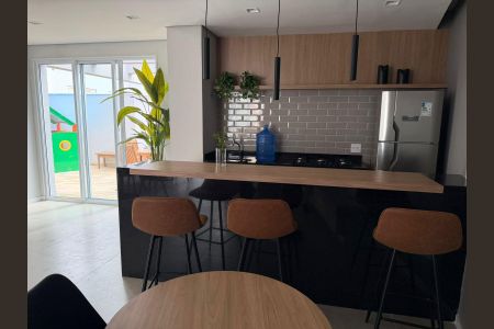 Apartamento para alugar com 37m², 2 quartos e sem vagaÁrea comum