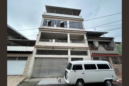 Casa para alugar com 110m², 4 quartos e 1 vagaFachada + plaquinha