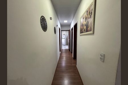 Casa para alugar com 110m², 4 quartos e 1 vagaCorredor
