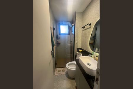 Apartamento para alugar com 47m², 2 quartos e 1 vaga Apartamento para alugar com 47m², 2 quartos e 1 vagaBanheiro