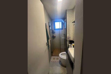 Apartamento para alugar com 47m², 2 quartos e 1 vaga Apartamento para alugar com 47m², 2 quartos e 1 vagaBanheiro