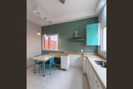 Casa de condomínio à venda com 234m², 3 quartos e 4 vagasFoto 15