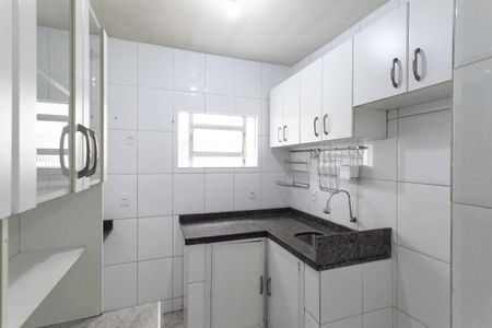 Apartamento para alugar com 56m², 2 quartos e 1 vaga Apartamento para alugar com 56m², 2 quartos e 1 vagaCozinha