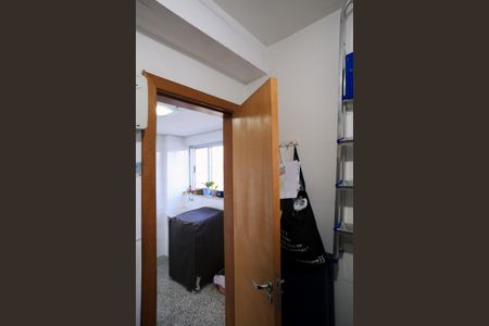 Apartamento para alugar com 152m², 4 quartos e 3 vagas Apartamento para alugar com 152m², 4 quartos e 3 vagasQuarto de Serviço