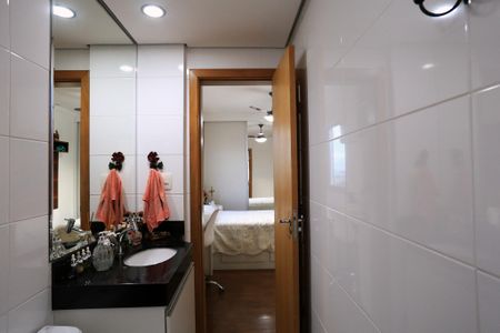 Apartamento para alugar com 152m², 4 quartos e 3 vagas Apartamento para alugar com 152m², 4 quartos e 3 vagasBanheiro da Suíte