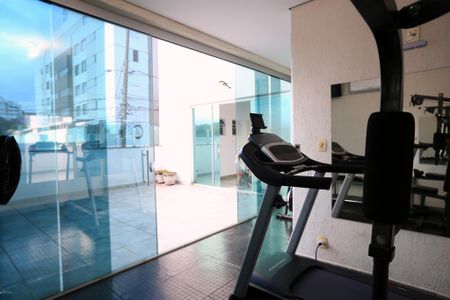 Apartamento para alugar com 152m², 4 quartos e 3 vagas Apartamento para alugar com 152m², 4 quartos e 3 vagasÁrea comum - Academia