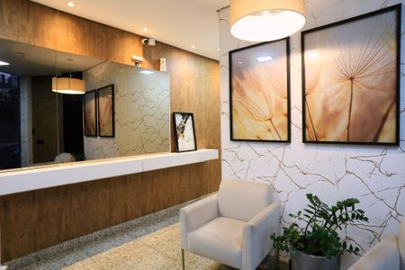 Apartamento para alugar com 152m², 4 quartos e 3 vagas Apartamento para alugar com 152m², 4 quartos e 3 vagasHall